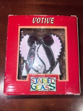 NIB Vintage 1999 Stained Glass Votive Tealight Candle Holder Pink Heart Bow